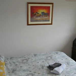 Cheltenham Apartment With Private Garden , Cheltenham United Kingdom